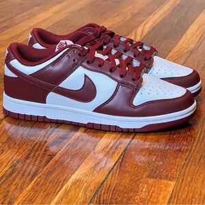 Nike Dunk (W) Maroon Burgundy